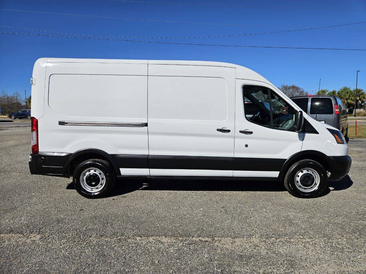 2019 FORD Transit