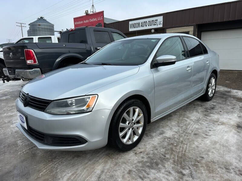 2012 VOLKSWAGEN Jetta