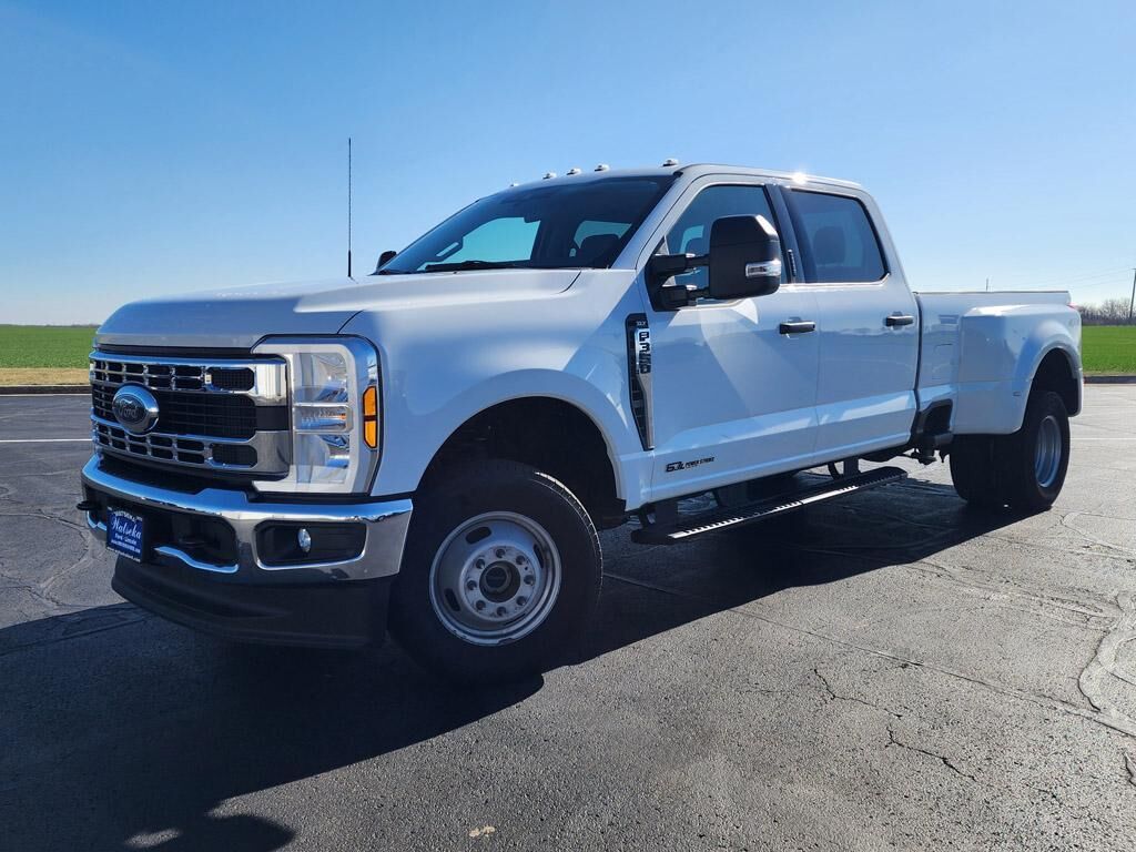 2024 FORD F-350