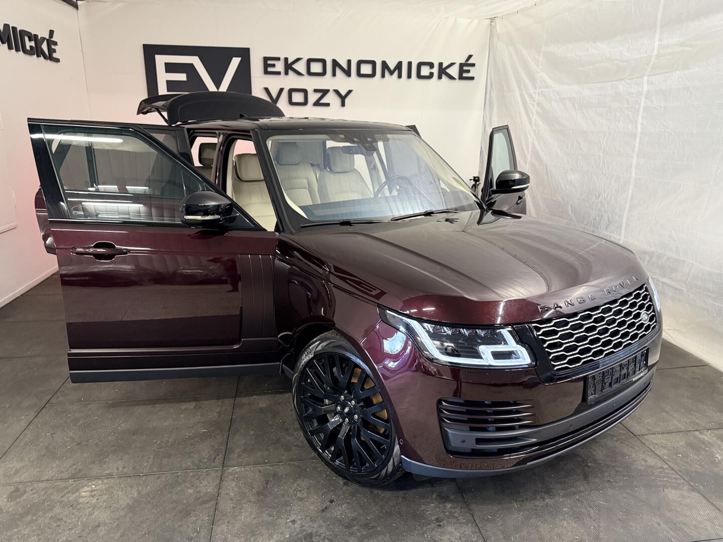 2021 LAND ROVER Range Rover