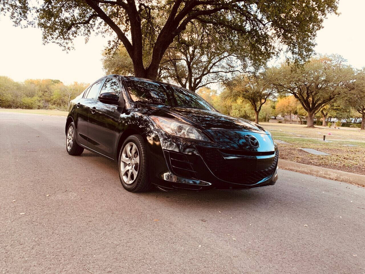 2010 MAZDA Mazda3