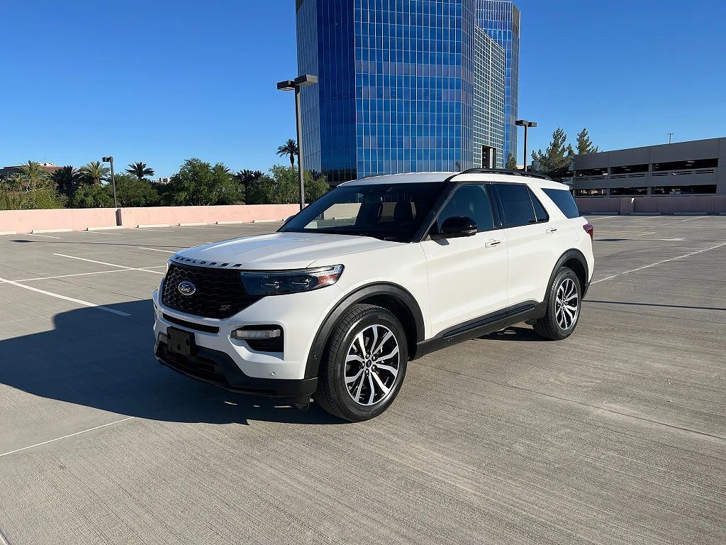 2021 FORD Explorer