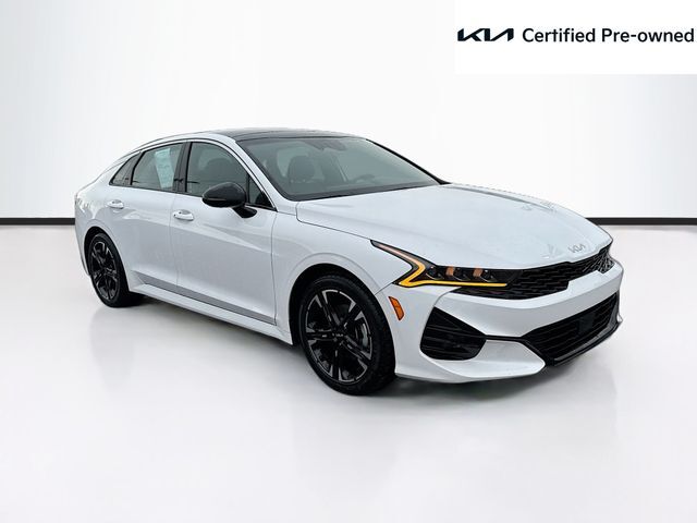 2022 KIA K5