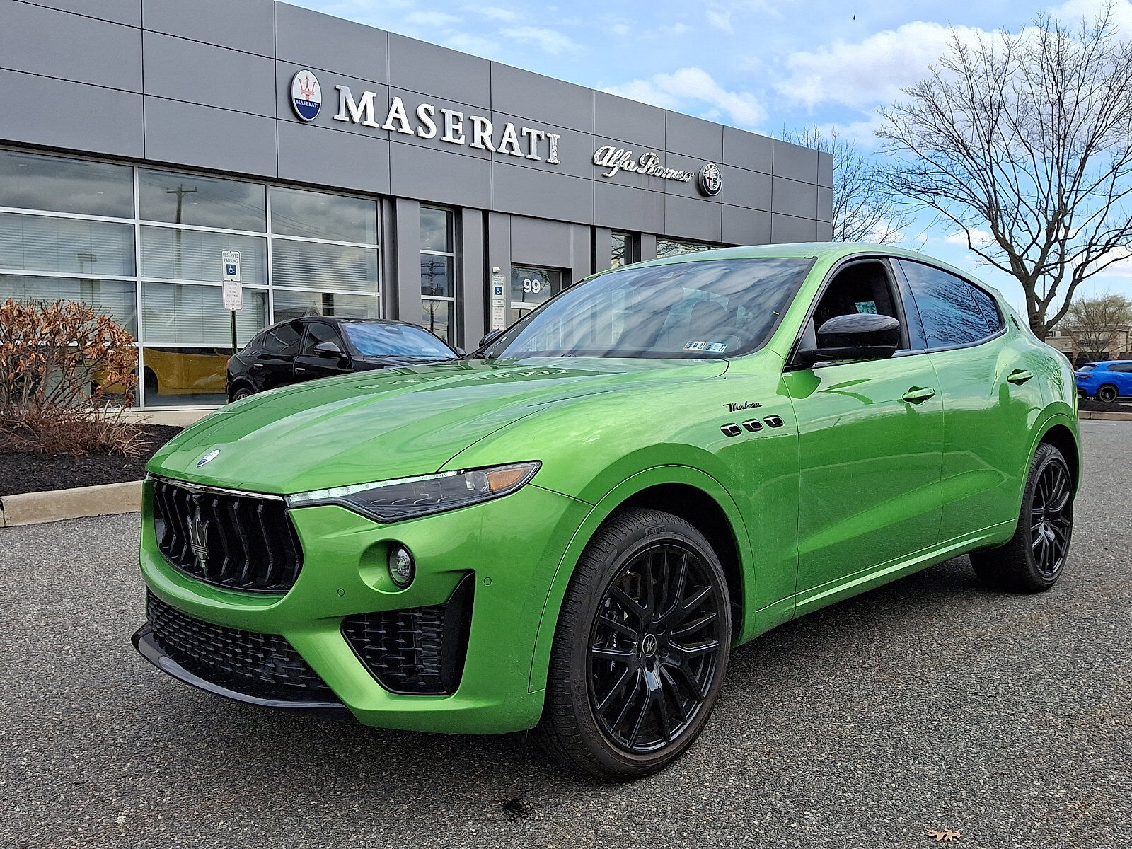2023 MASERATI Levante