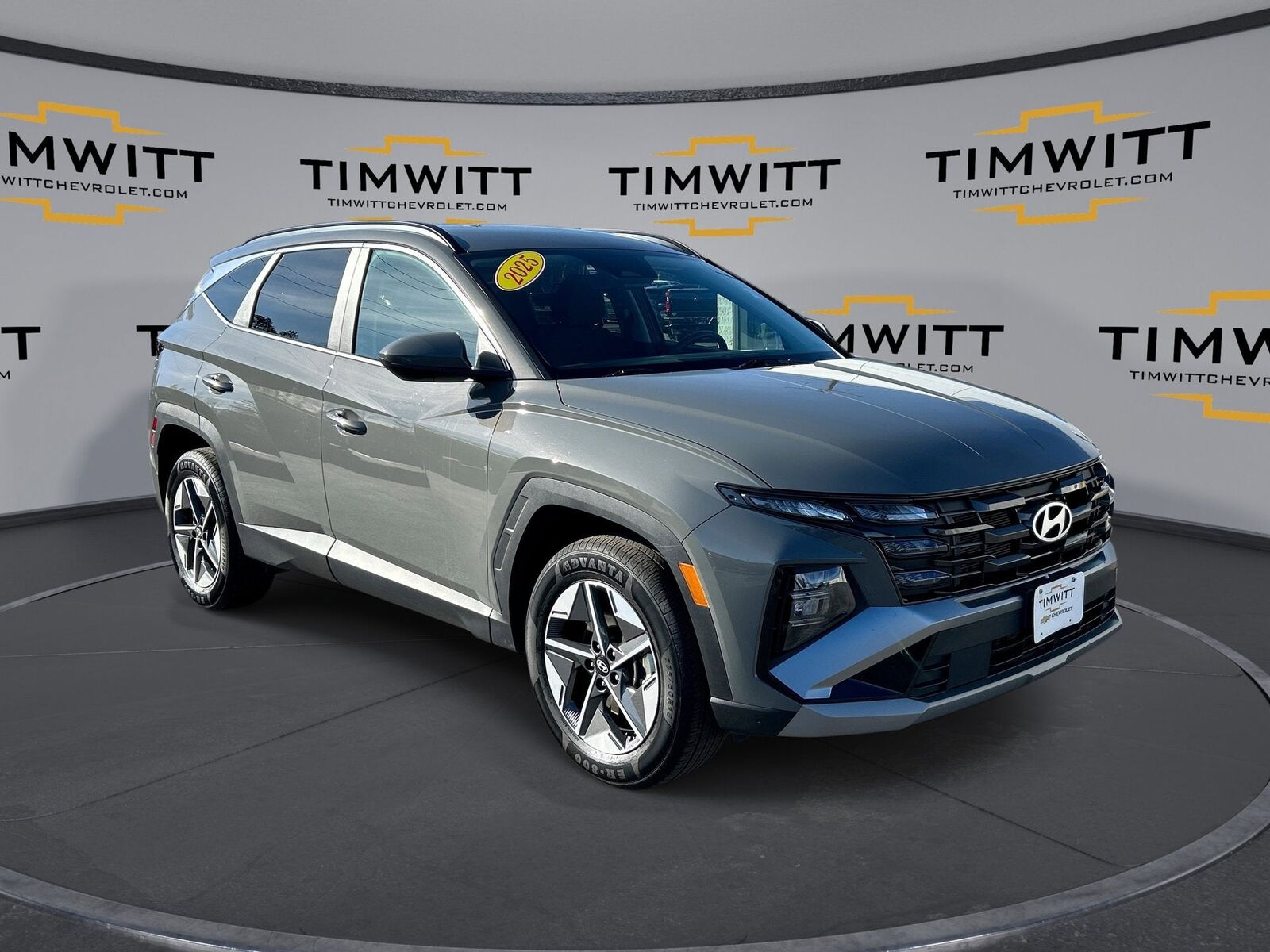 2025 HYUNDAI Tucson