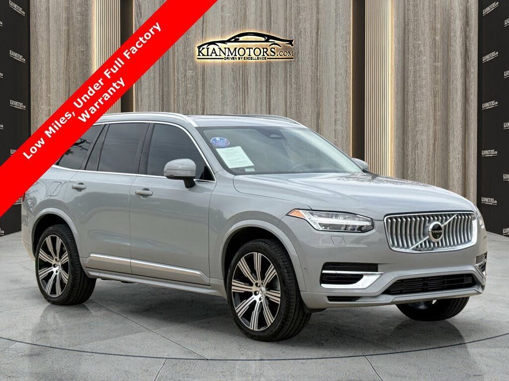 2025 VOLVO XC90