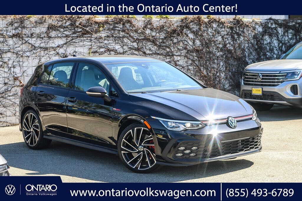 2022 VOLKSWAGEN Golf GTI