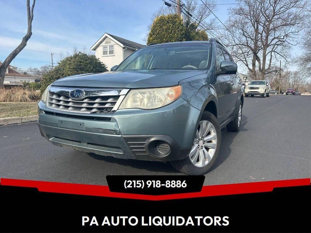 2011 SUBARU Forester