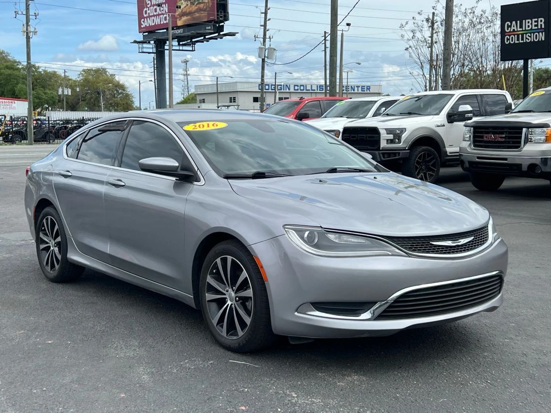 2016 CHRYSLER 200