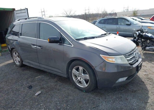 2012 HONDA Odyssey