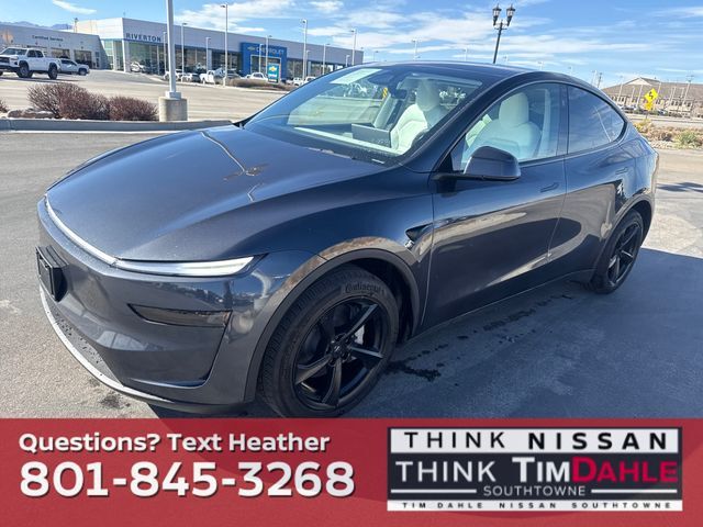 2026 TESLA Model Y