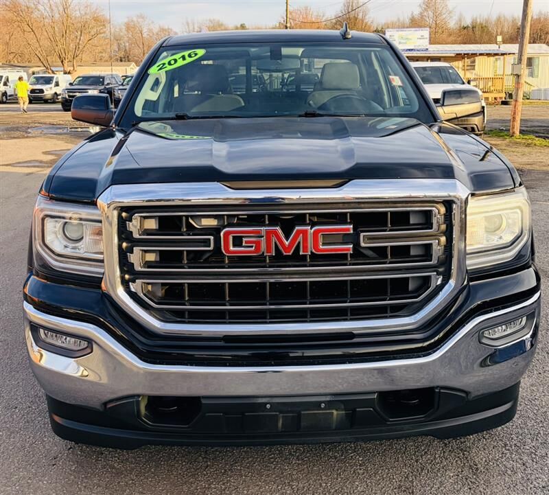 2016 GMC Sierra