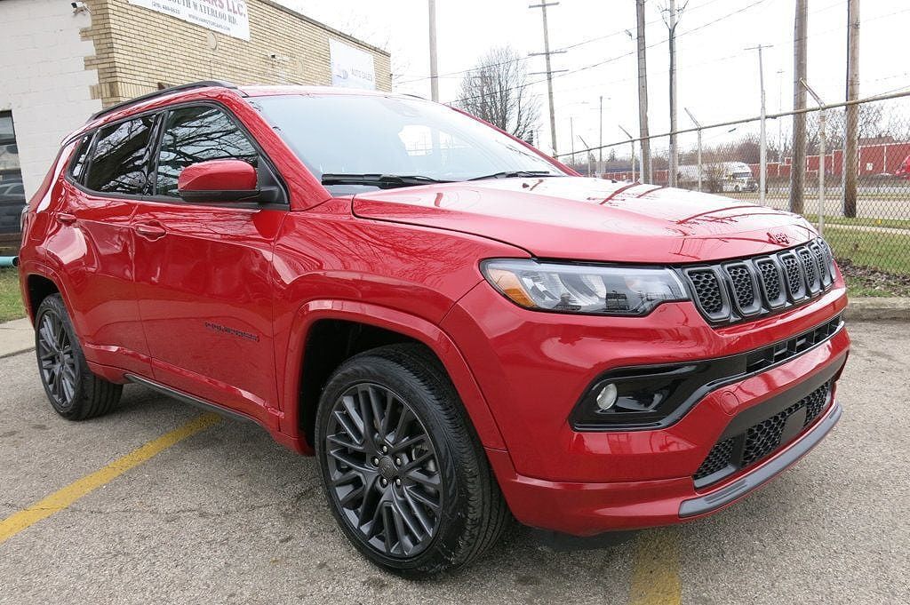2023 JEEP Compass