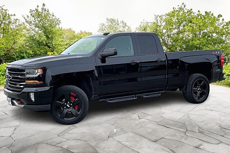 2018 CHEVROLET Silverado