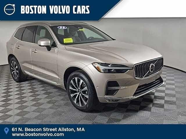 2023 VOLVO XC60