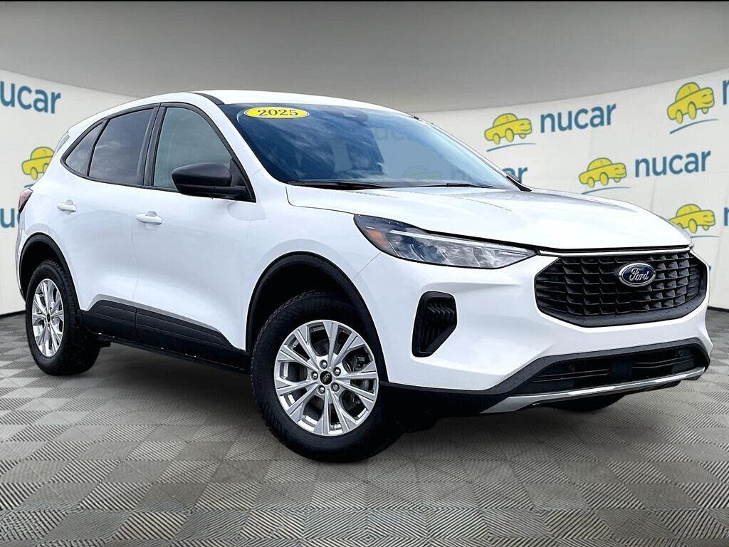 2025 FORD Escape