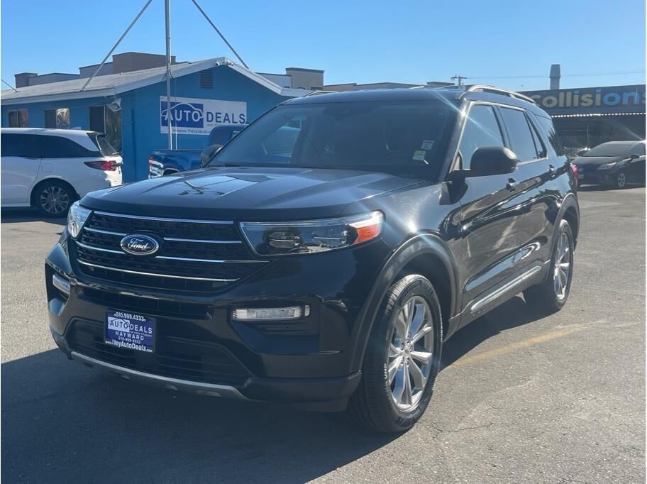 2020 FORD Explorer