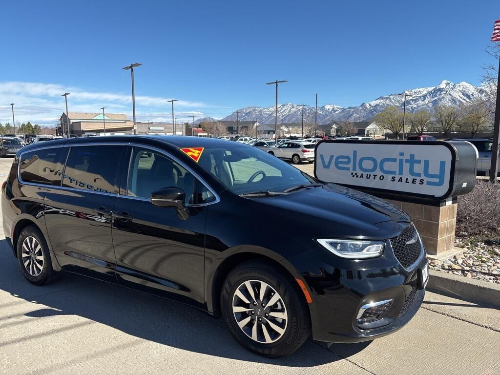 2024 CHRYSLER Pacifica