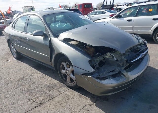 2003 FORD Taurus