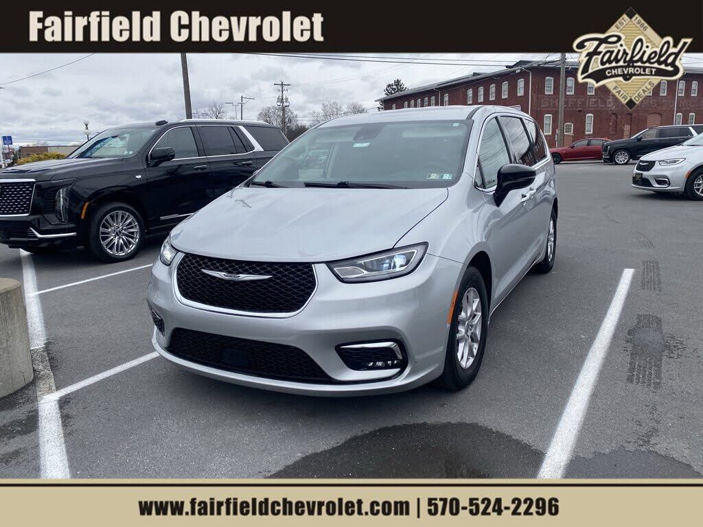 2024 CHRYSLER Pacifica