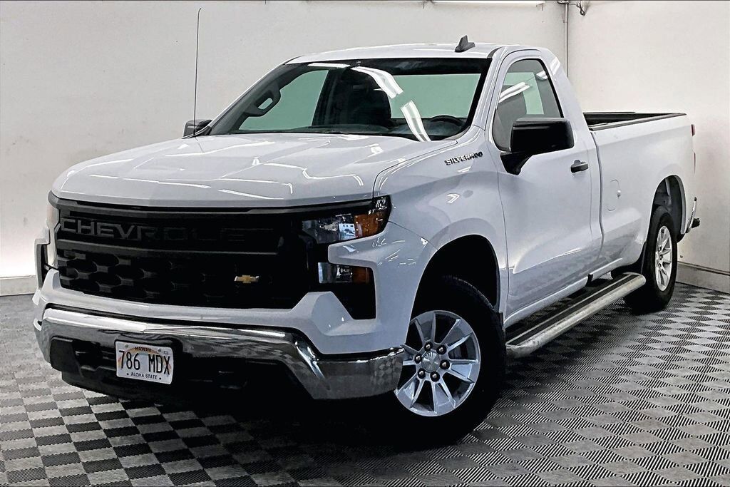 2024 CHEVROLET Silverado