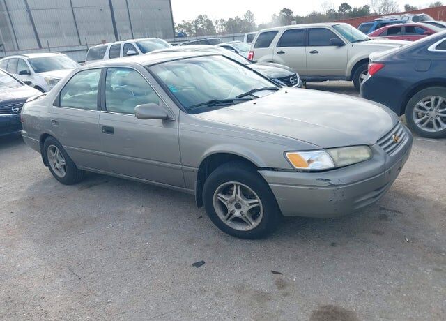 1997 TOYOTA Camry