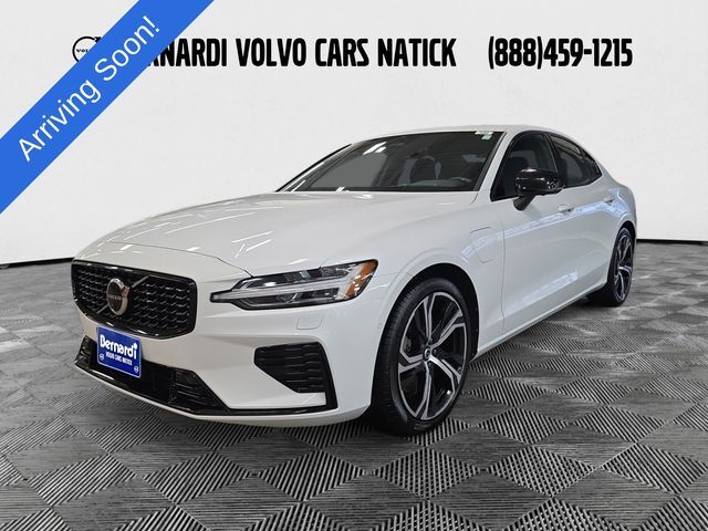 2023 VOLVO S60
