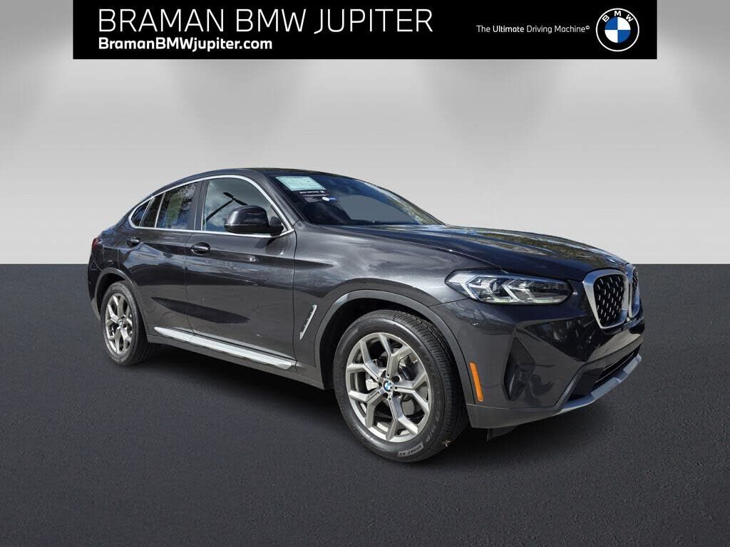 2022 BMW X4