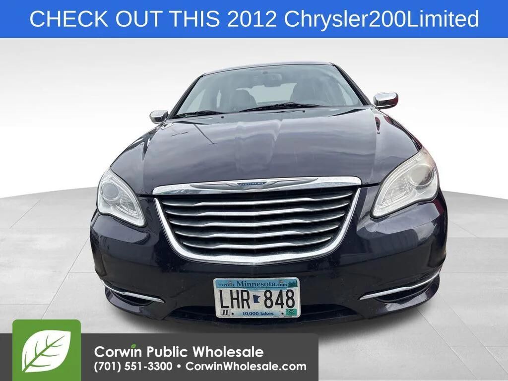 2012 CHRYSLER 200