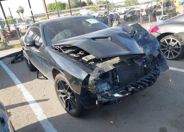 2019 DODGE Challenger