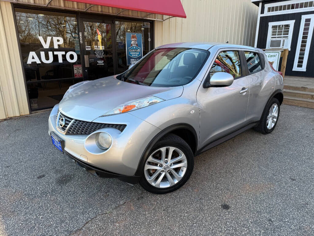 2011 NISSAN Juke