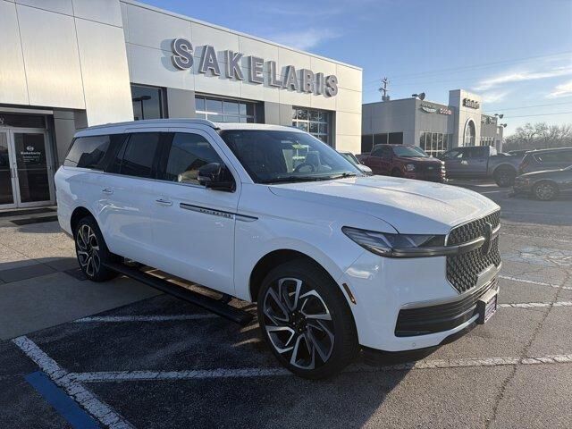 2026 LINCOLN Navigator L