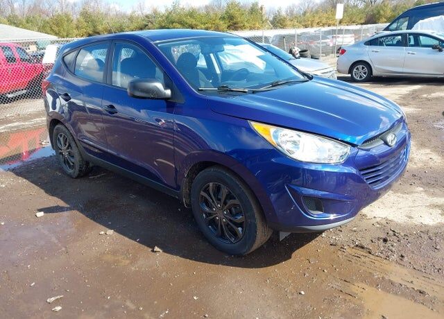 2010 HYUNDAI Tucson