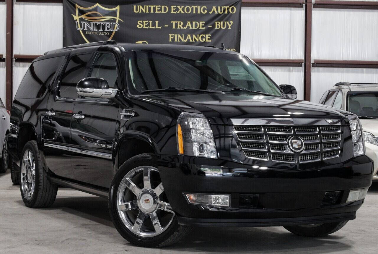 2014 CADILLAC Escalade