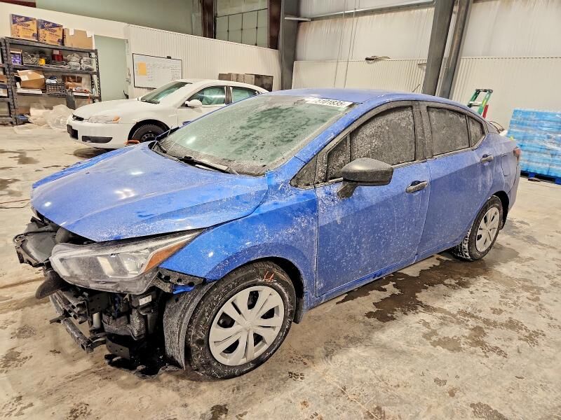 2021 NISSAN Versa