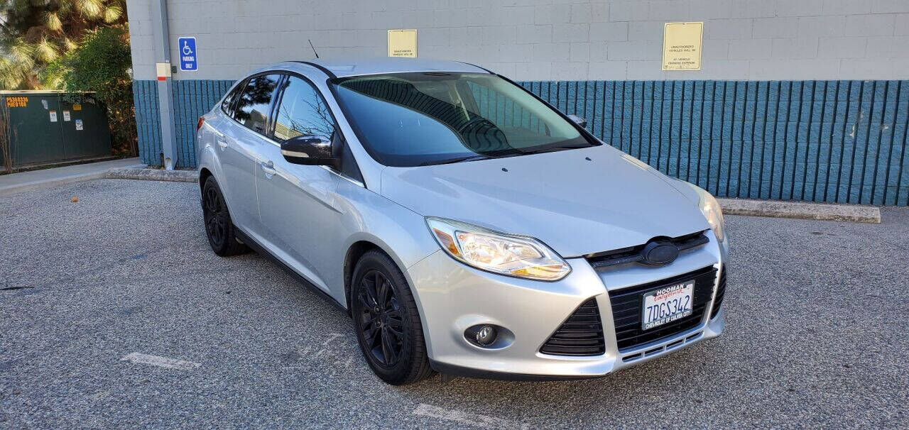2012 FORD Focus