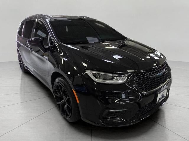 2021 CHRYSLER Pacifica
