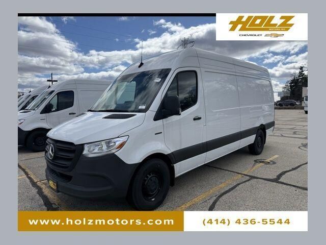 2024 MERCEDES-BENZ eSprinter