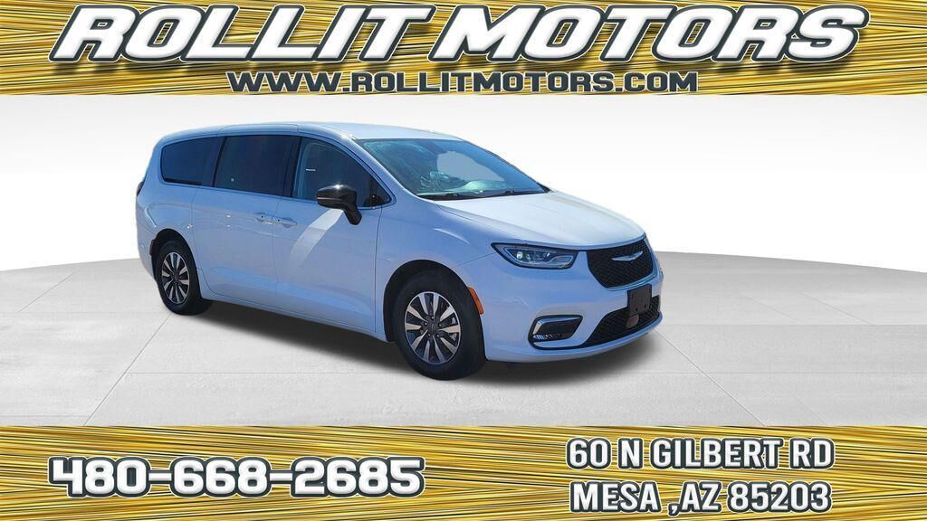 2024 CHRYSLER Pacifica