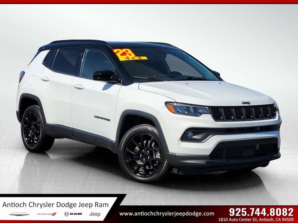 2023 JEEP Compass