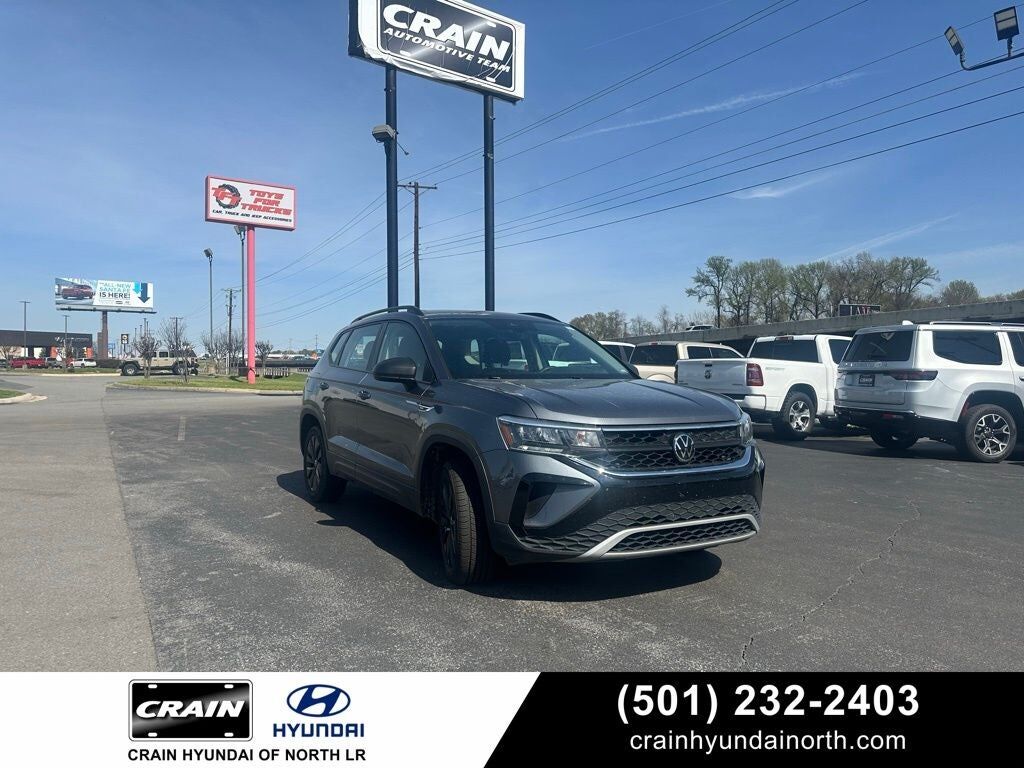 2024 VOLKSWAGEN Taos