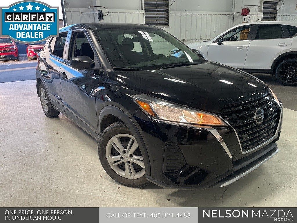 2021 NISSAN Kicks