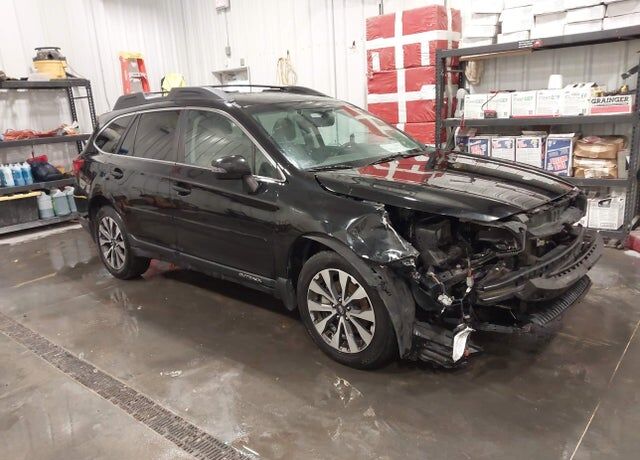 2017 SUBARU Outback