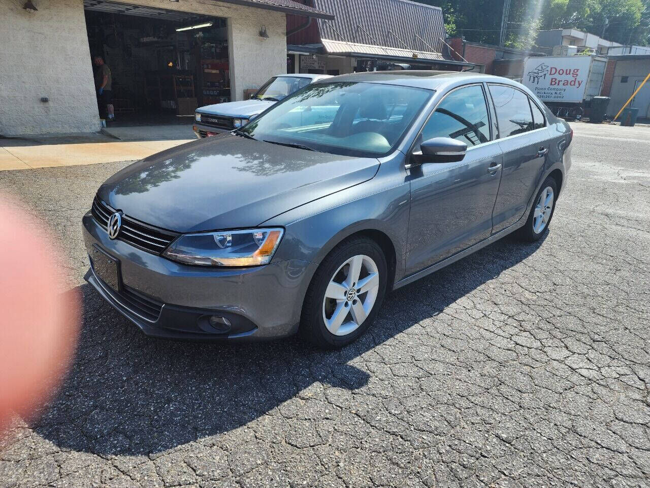 2012 VOLKSWAGEN Jetta