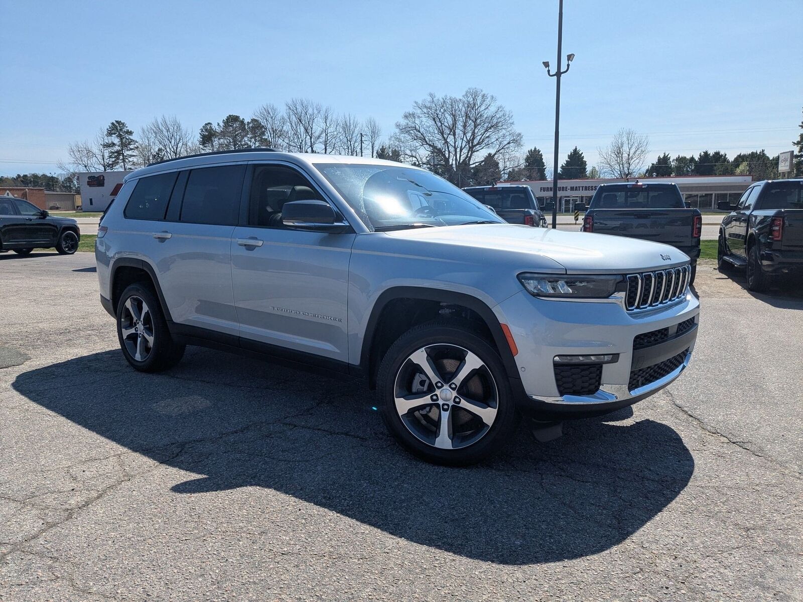 2025 JEEP Grand Cherokee L