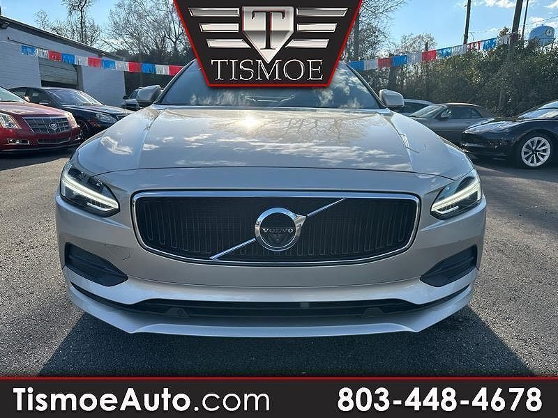 2018 VOLVO S90