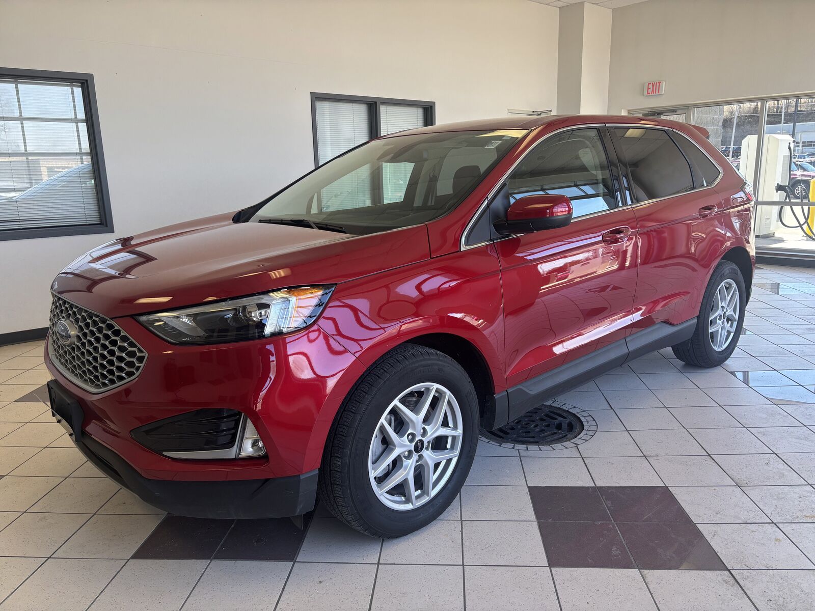 2024 FORD Edge
