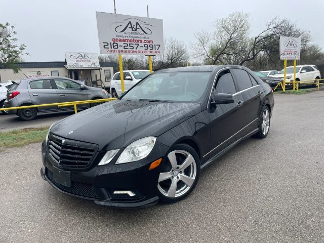 2011 MERCEDES-BENZ E-Class