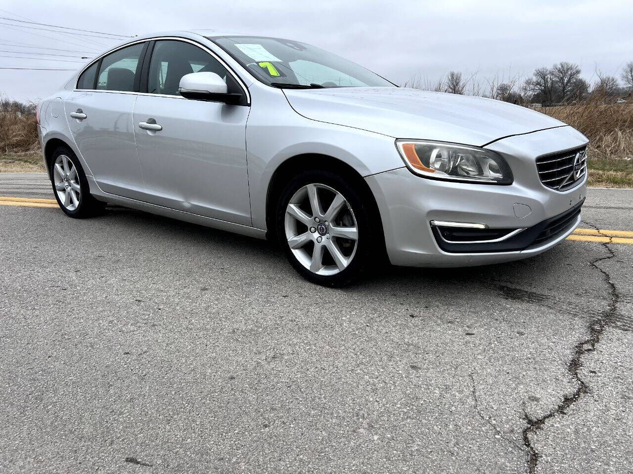 2016 VOLVO S60
