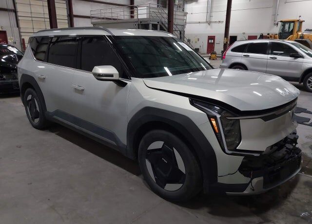 2024 KIA EV9